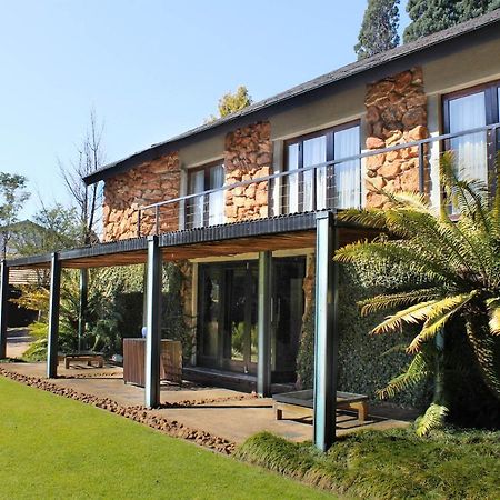 Serene Place Guest House & Conference Venue Affordable Luxury With Backup Power Roodepoort Esterno foto